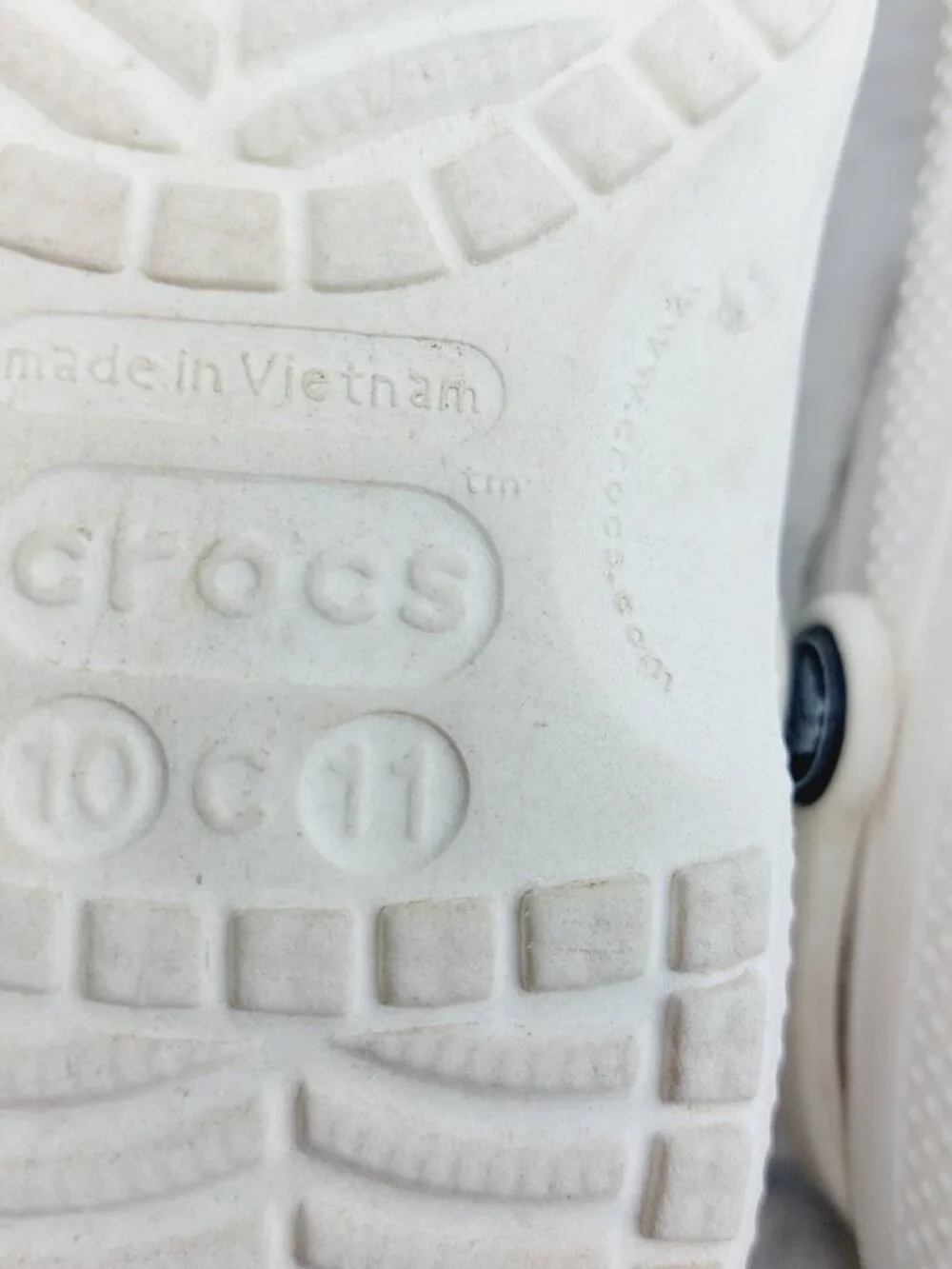 Crocs Girl's White Classic Adjustable Breathe Slip-On Casual Clogs Size 11